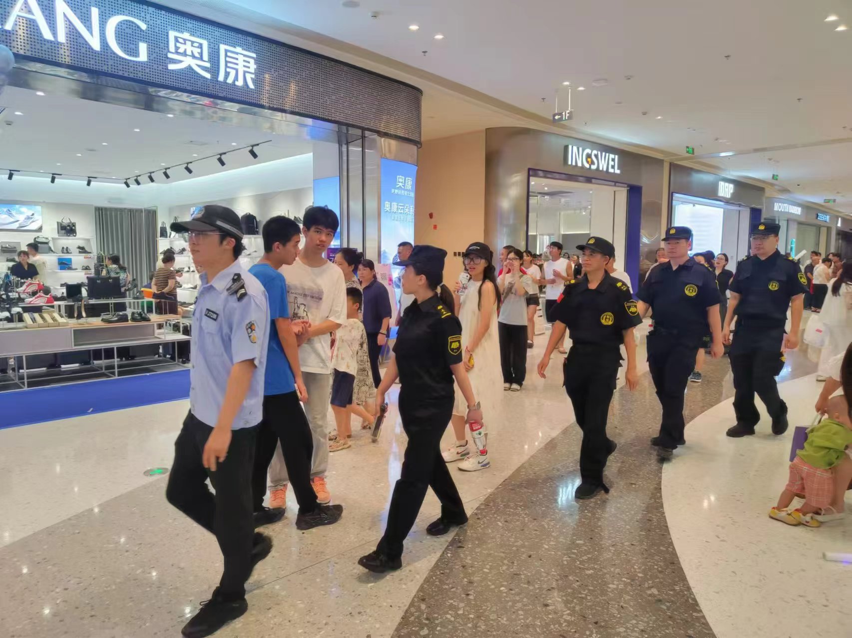 麗水安邦護衛(wèi)夏季夜間警保聯(lián)動巡邏任務(wù)圓滿收官